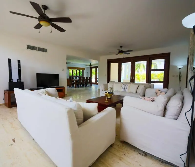 5 Bdr Pool Villa Golf Club Punta Cana